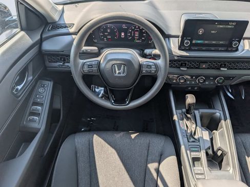 Used 2025 Honda Accord SE image 16