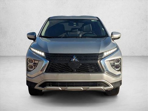 Used 2024 Mitsubishi Eclipse Cross SE image 2