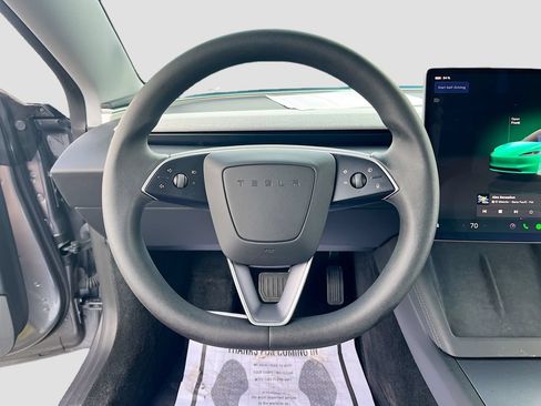 Used 2025 Tesla Model 3 Long Range RWD image 10