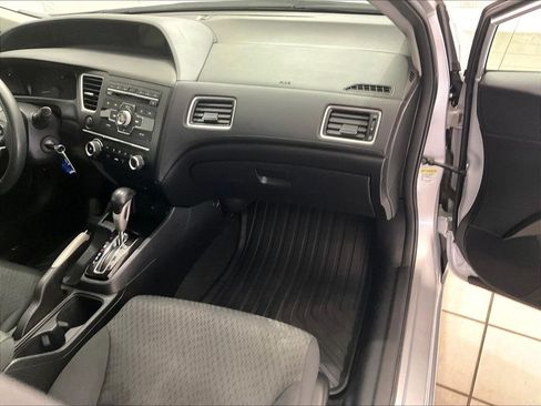 Used 2014 Honda Civic LX image 13