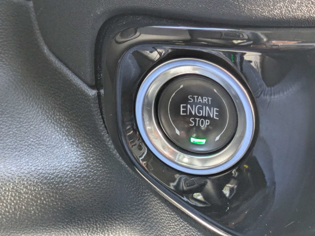 Used 2025 GMC Sierra 1500 SLT AWD/4WD image 26