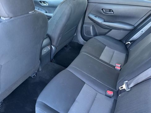 Used 2025 Nissan Sentra SV image 5