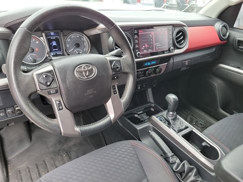 Used 2021 Toyota Tacoma SR5 image 2