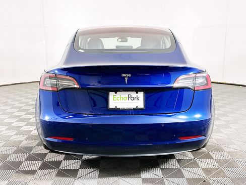 Used 2018 Tesla Model 3 Long Range RWD image 7
