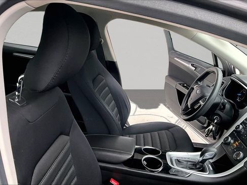 Used 2013 Ford Fusion SE image 28