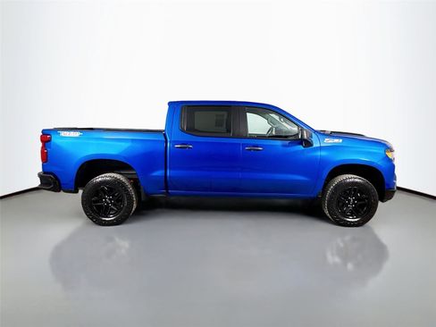Used 2022 Chevrolet Silverado 1500 Custom Trail Boss AWD/4WD image 10