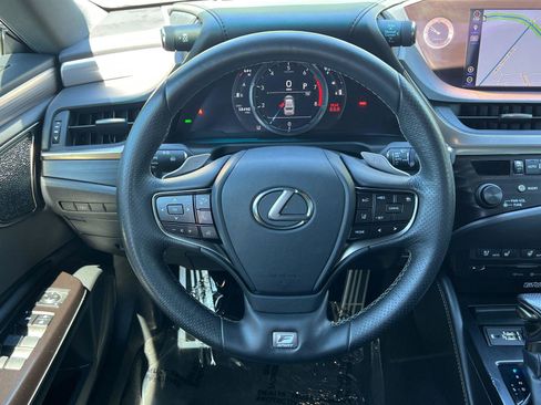 Used 2019 Lexus ES 350 F Sport w/ Accessory Package FWD image 24