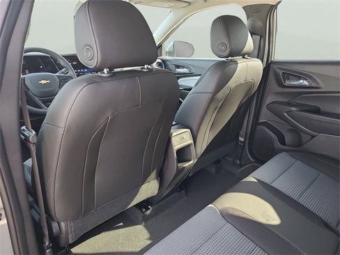 New 2026 Chevrolet Trax LT image 16