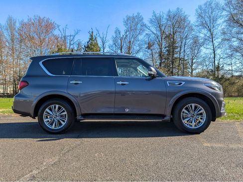 Used 2024 INFINITI QX80 Luxe AWD/4WD image 4
