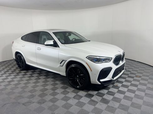 Used 2023 BMW X6 M image 8