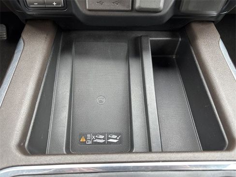 Used 2020 GMC Sierra 1500 SLT image 36