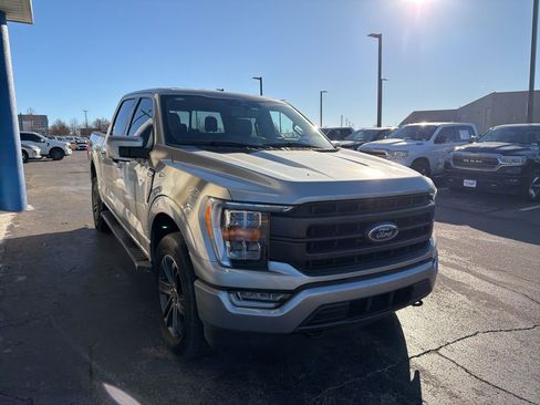 Used 2023 Ford F150 Lariat image 3