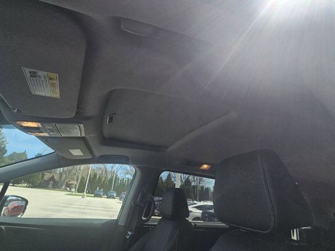 Used 2024 Honda Odyssey EX-L image 11