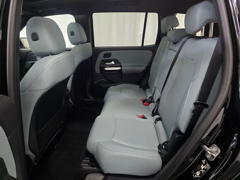 New 2026 Mercedes-Benz GLB 250 GLB 250 image 18