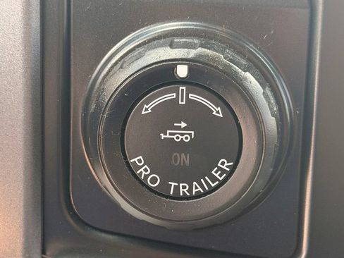 Used 2021 Ford F150 Lariat w/ Equipment Group 502A High AWD/4WD image 60