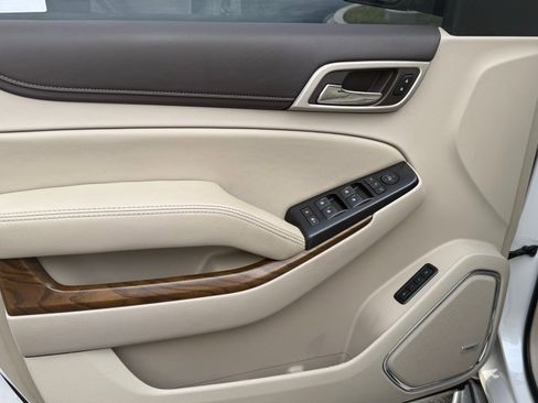 Used 2019 GMC Yukon Denali image 32