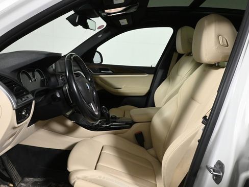 Used 2019 BMW X3 xDrive30i w/ Convenience Package AWD/4WD image 3