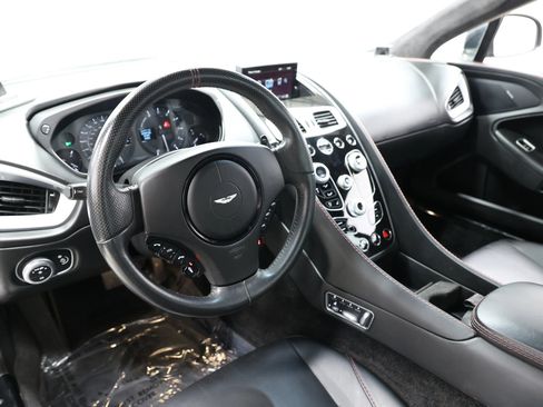 Used 2014 Aston Martin Vanquish Coupe RWD image 21