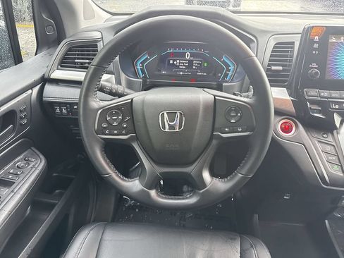 Used 2023 Honda Odyssey EX-L image 11