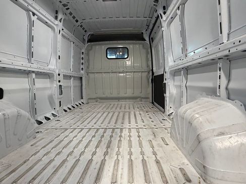 Used 2025 RAM ProMaster 2500 w/ Convenience Group FWD image 26