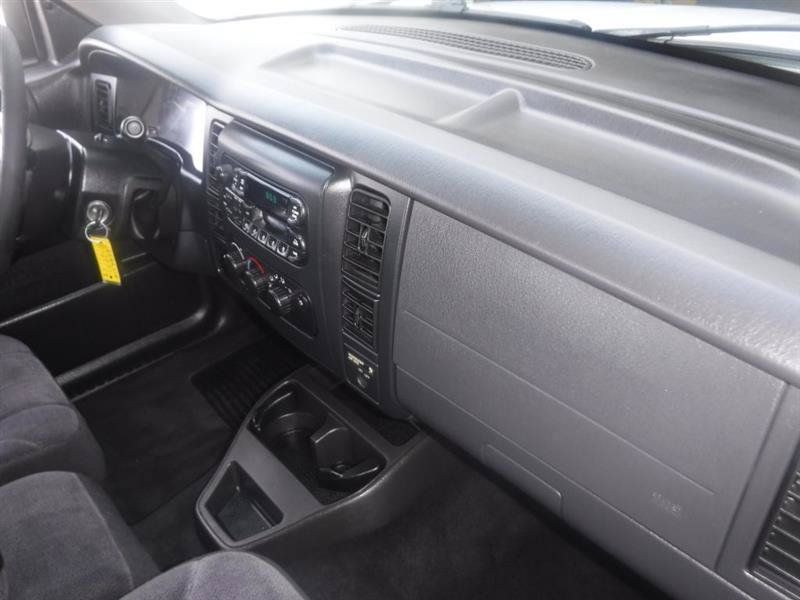 Used 2001 Dodge Dakota 2WD Club Cab image 30