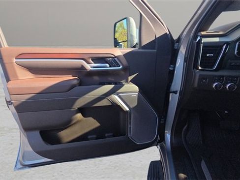 New 2026 GMC Sierra 2500 Denali w/ Technology Package image 39