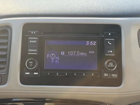 Used 2018 Honda HR-V LX image 20