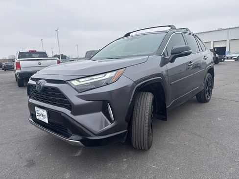 Used 2024 Toyota RAV4 XSE image 7