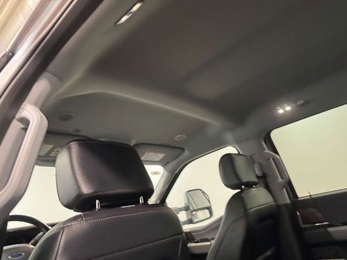 Used 2023 Ford F250 Lariat w/ Lariat Ultimate Package image 11