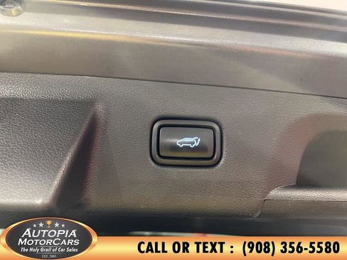 Used 2021 Hyundai Palisade Calligraphy w/ Cargo Package FWD image 19