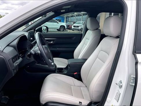 Used 2026 Honda CR-V TrailSport image 18