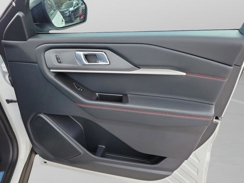 New 2026 Ford Explorer ST-Line image 28