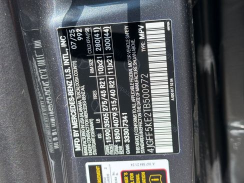 Used 2026 Mercedes-Benz GLS 450 4MATIC image 30