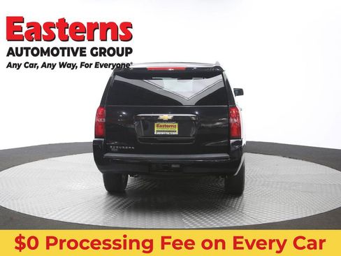 Used 2019 Chevrolet Suburban LT AWD/4WD image 43