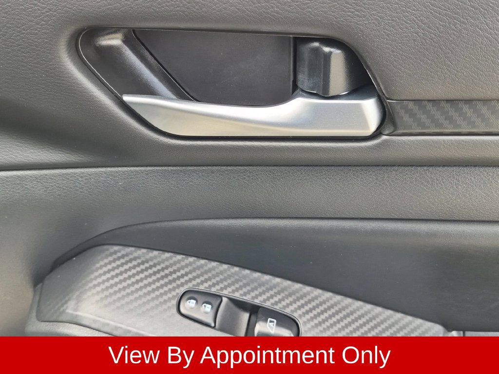 Used 2025 Nissan Altima 2.5 SV FWD image 33