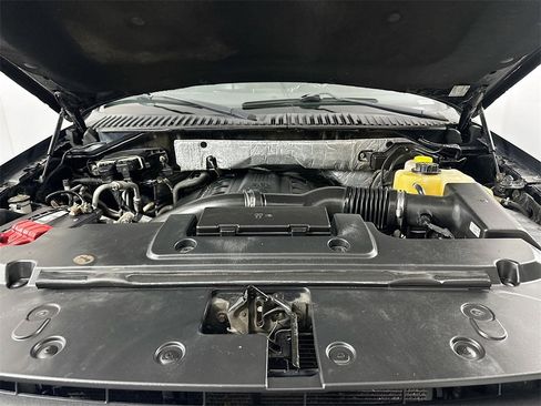Used 2017 Ford Expedition EL XLT w/ Equipment Group 201A image 29