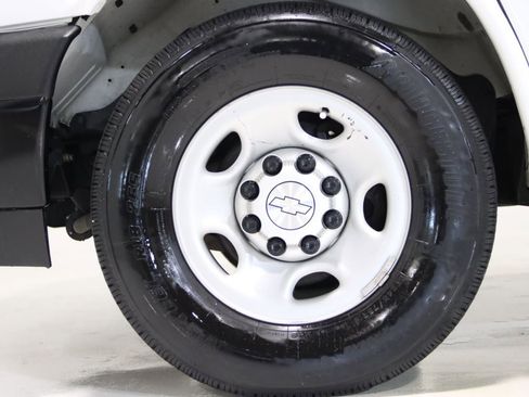 Used 2019 Chevrolet Express 3500 w/ Driver Convenience Package RWD image 67