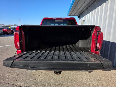 Used 2023 GMC Sierra 1500 SLT w/ SLT Premium Plus Package image 9