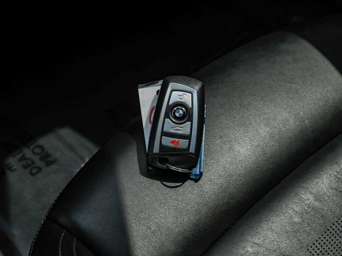 Used 2015 BMW M4 Coupe RWD image 59