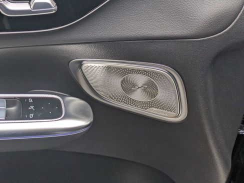 New 2025 Mercedes-Benz GLC 43 AMG 4MATIC Coupe image 11