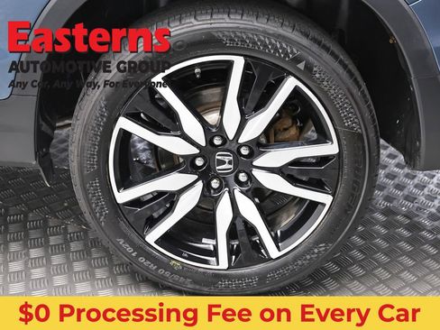 Used 2019 Honda Pilot Touring image 8