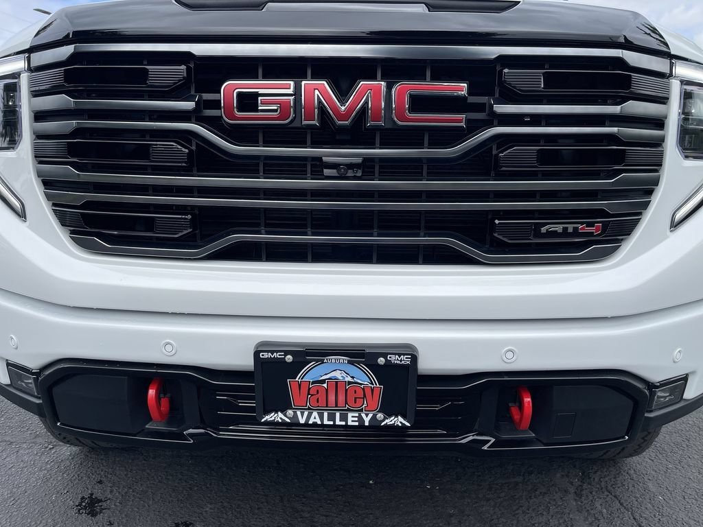 New 2026 GMC Sierra 1500 AT4 w/ AT4 Premium Package AWD/4WD image 32