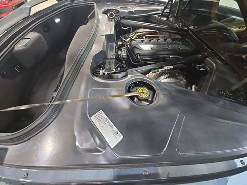 Used 2020 Chevrolet Corvette Stingray Preferred Cpe w/ 2LT Preferred Equipment Group image 14