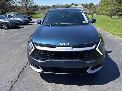 Certified 2023 Kia Sportage EX AWD/4WD image 2