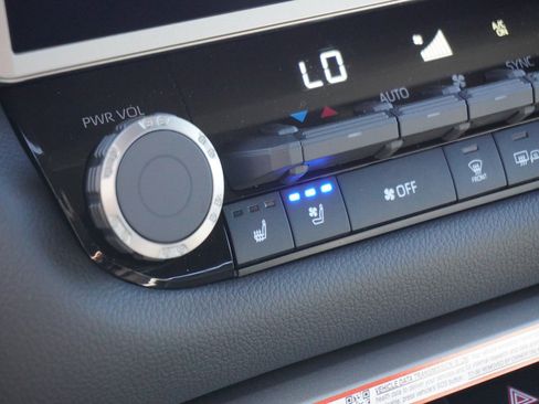 New 2026 Toyota Tundra Limited image 24