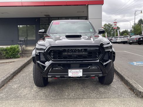 Certified 2025 Toyota Tacoma TRD Pro AWD/4WD image 2