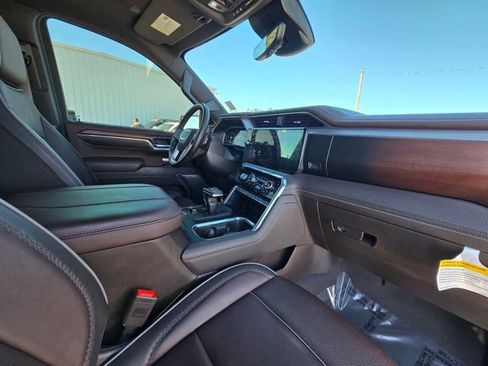 Used 2024 GMC Sierra 1500 Denali w/ Denali Reserve Package image 21
