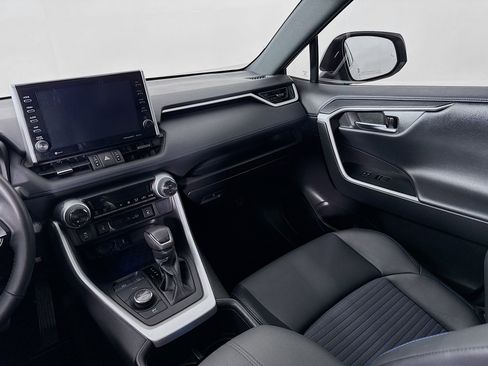 Certified 2022 Toyota RAV4 XSE AWD/4WD image 23