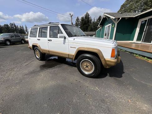 Used 1992 Jeep Cherokee Limited image 3
