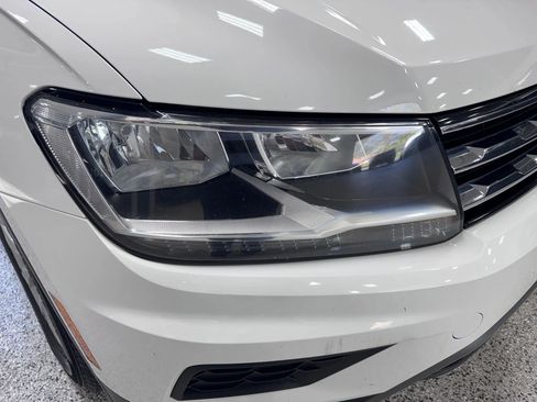 Used 2019 Volkswagen Tiguan SE w/ Panoramic Sunroof Package image 10
